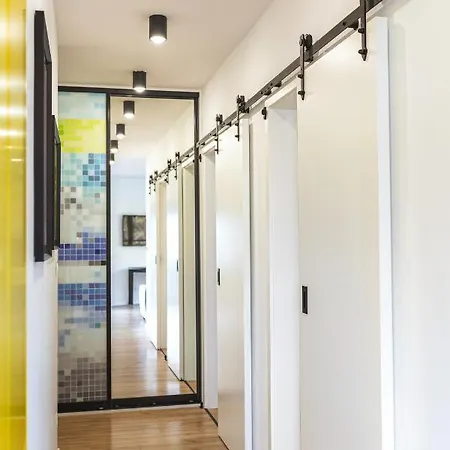 Sloneczny Z Widokiem Na Gory *